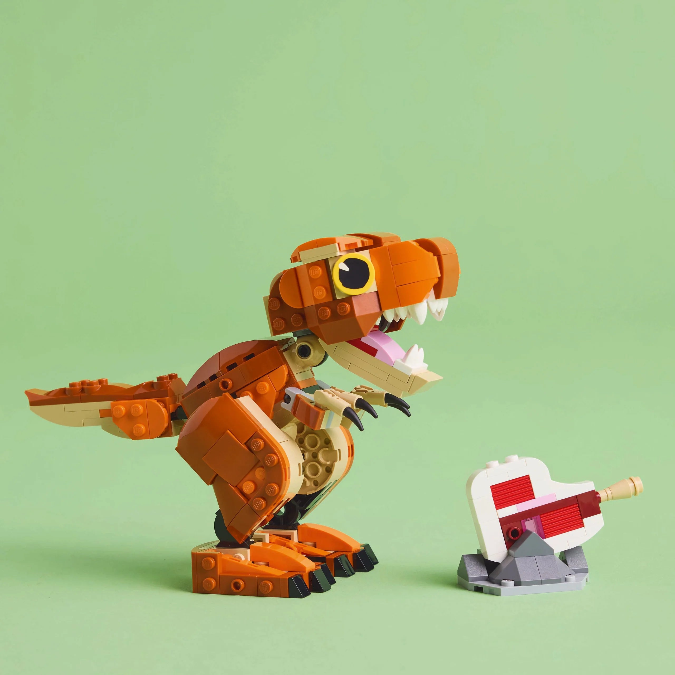 Jurassic World™ - Little Eatie: T. rex (76967)