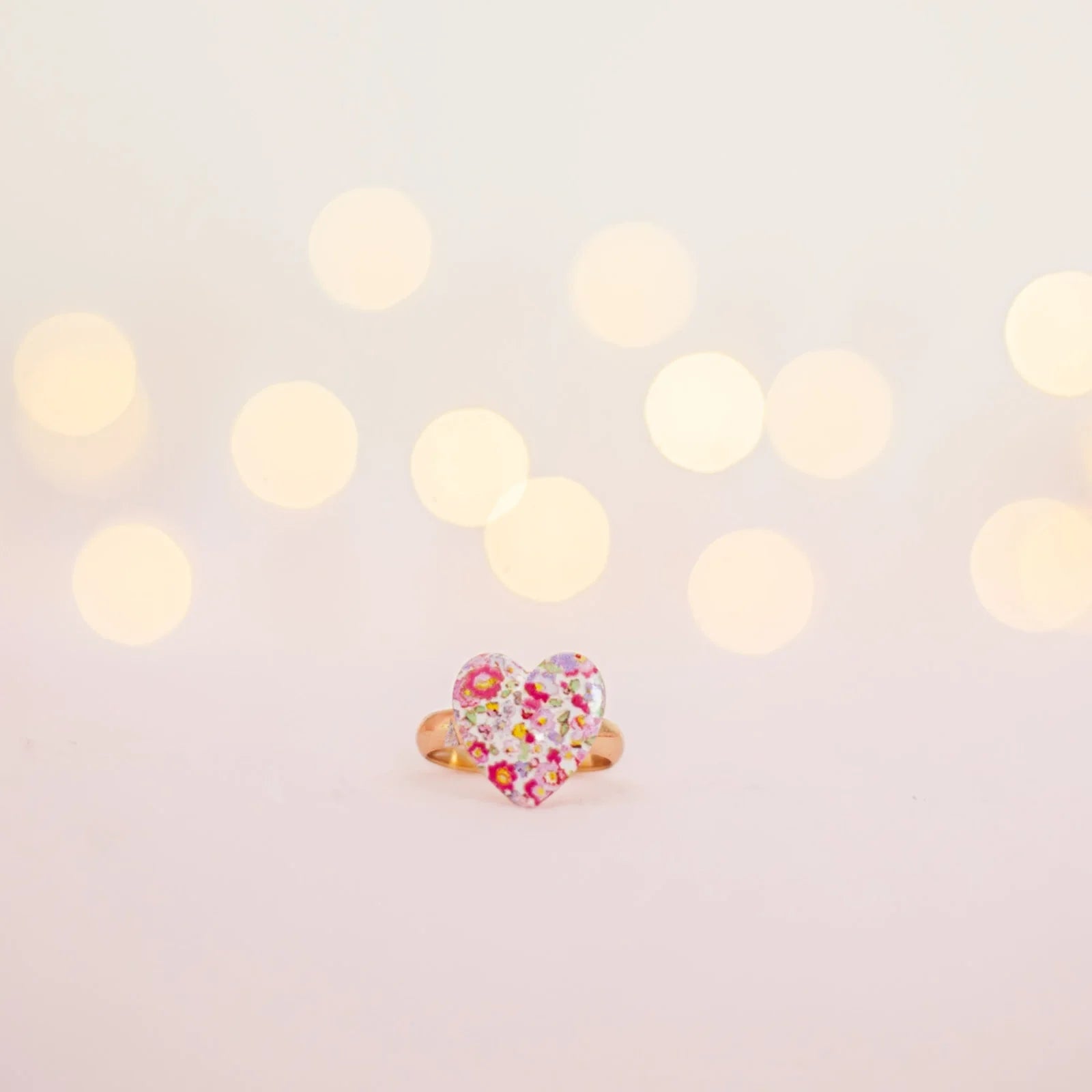 Petite Fleur - Heart Ring