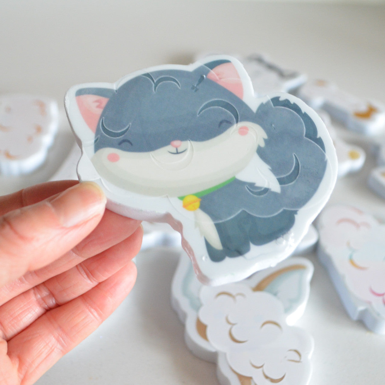 Colour Changing Bath Stickers - Muddy Paws