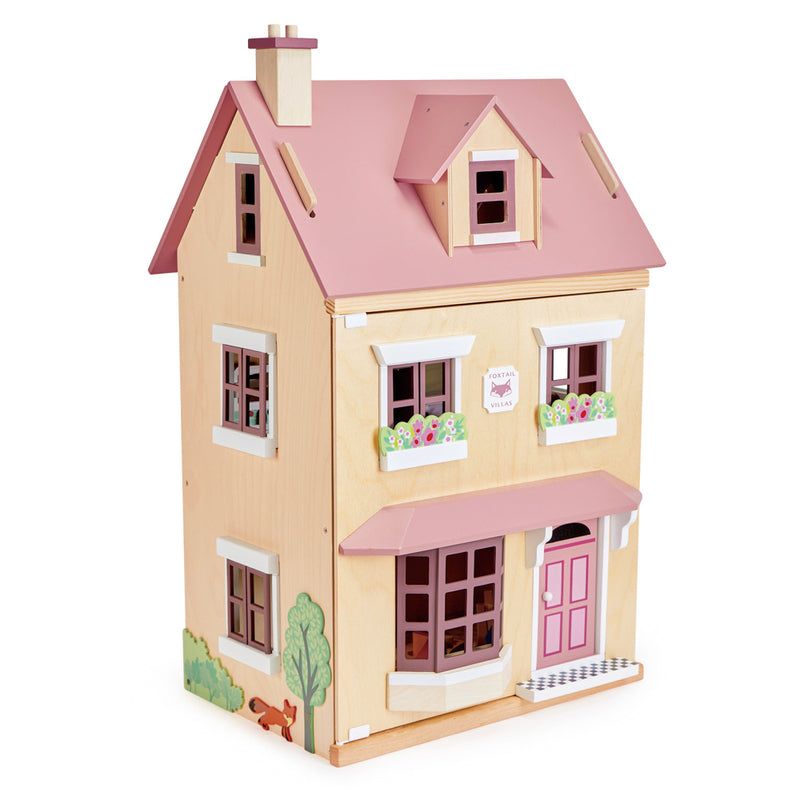 Foxtail Villa Includes Greenhouse and Garden Set!