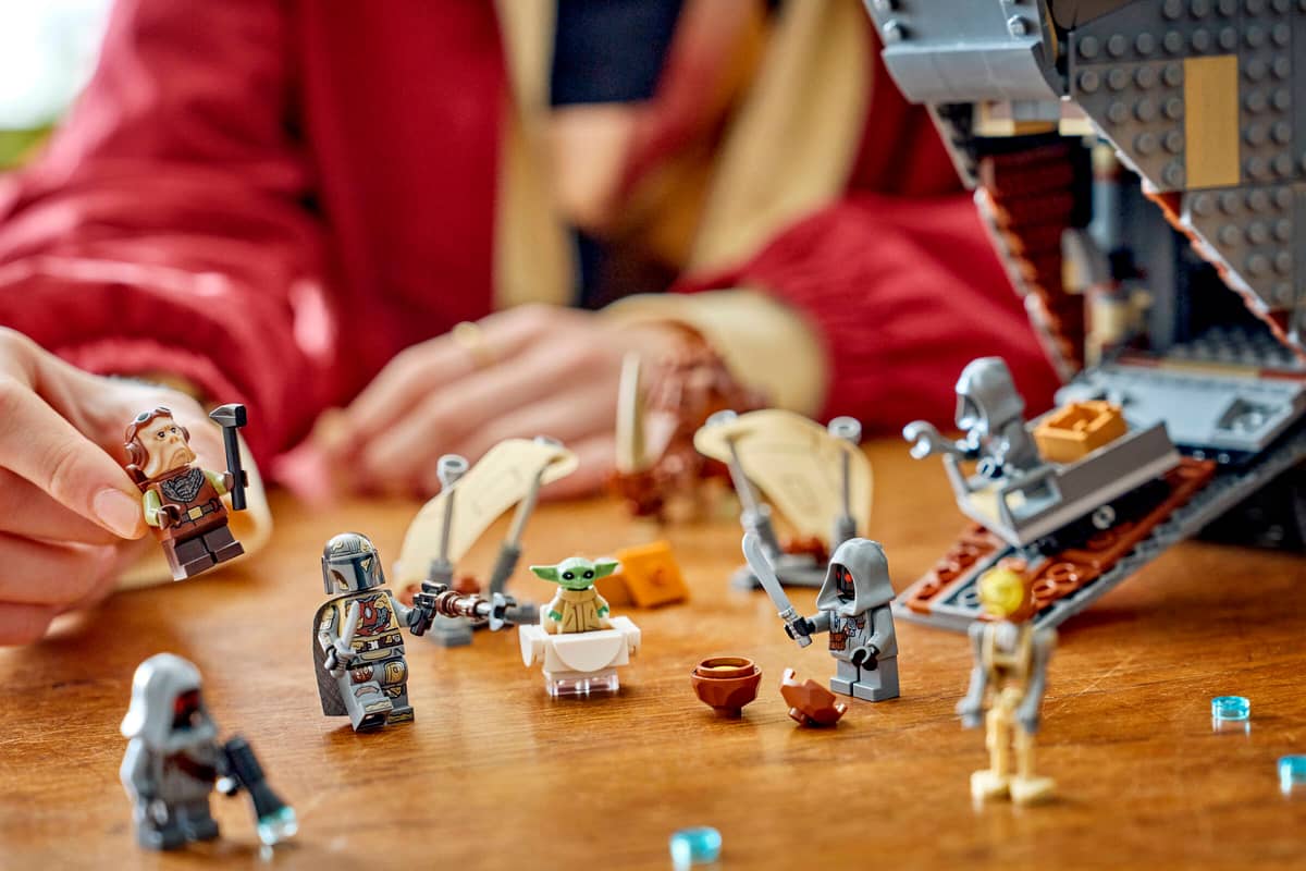 Star Wars™ - Offworld Sandcrawler™ and Mudhorn (75453)