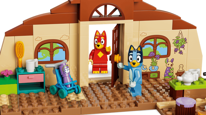 Bluey - School with Rusty and Bluey (10221) - Toot Toot Toys