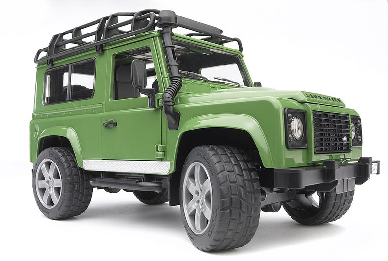 Bruder - BR1:16 Land Rover Defender Station Wagon (02590) - Toot Toot Toys