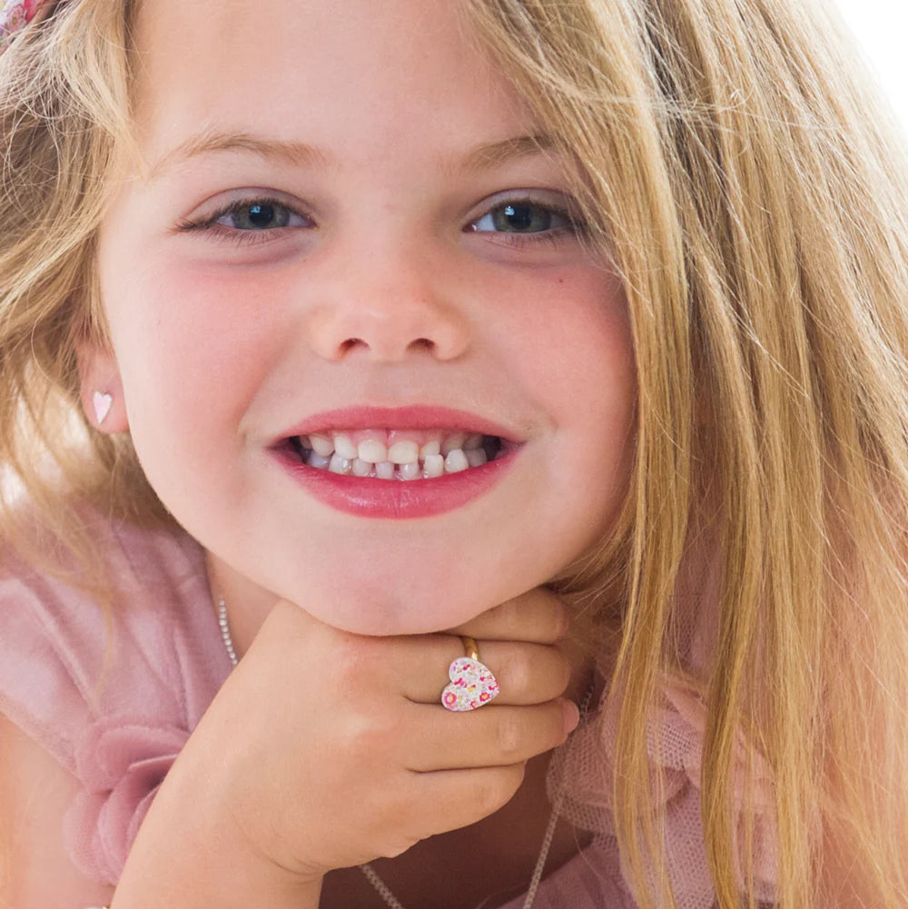 Petite Fleur - Heart Ring