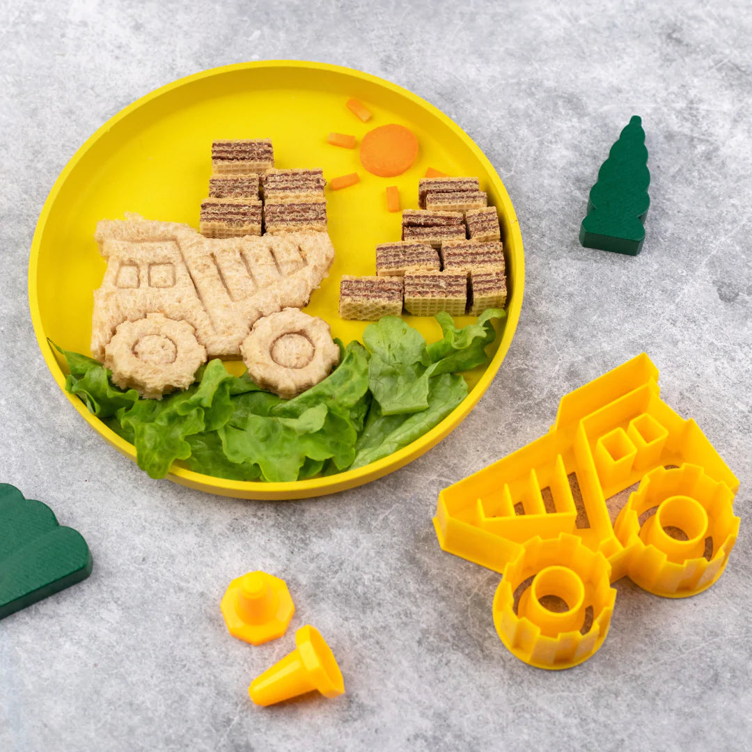 Lunch Punch Sandwich Cutters - Construction